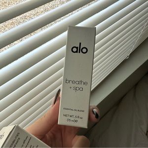 NWT alo essential oil